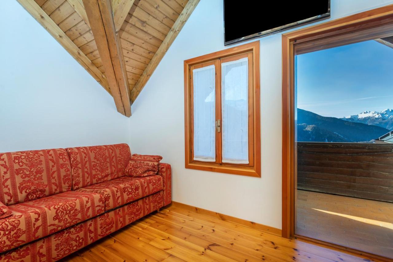 Вілла Panoramic House Carnia - Mountain View Apt With Parking And Terraces Ligosullo Екстер'єр фото